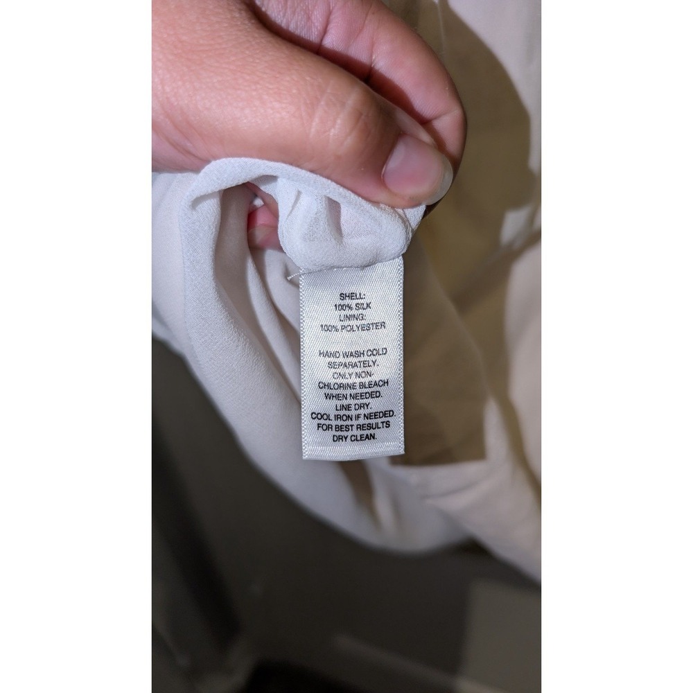 WHBM Silk‎ Ruffle Tank Size XS - Picture 6 of 6